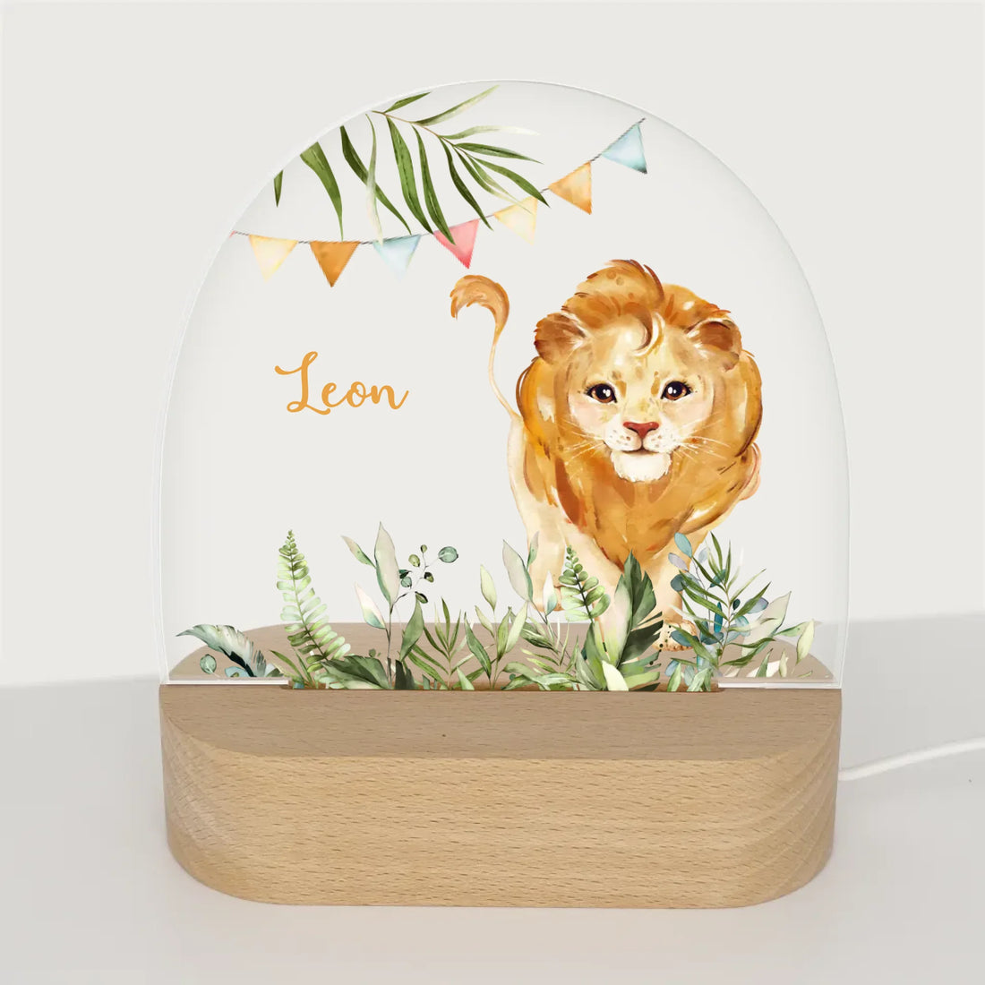 Nachtlicht Löwe personalisiert Nachtlicht oval mit Holzständer und LED-Licht BxHxT ca. 14,5 x 16 x 6 cm 4 mm Acrylglas & Buchenholzständer