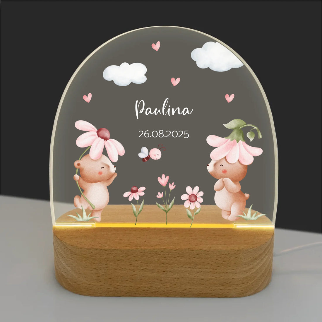 Nachtlicht Bärenbande personalisiert Nachtlicht oval mit Holzständer und LED-Licht BxHxT ca. 14,5 x 16 x 6 cm 4 mm Acrylglas & Buchenholzständer