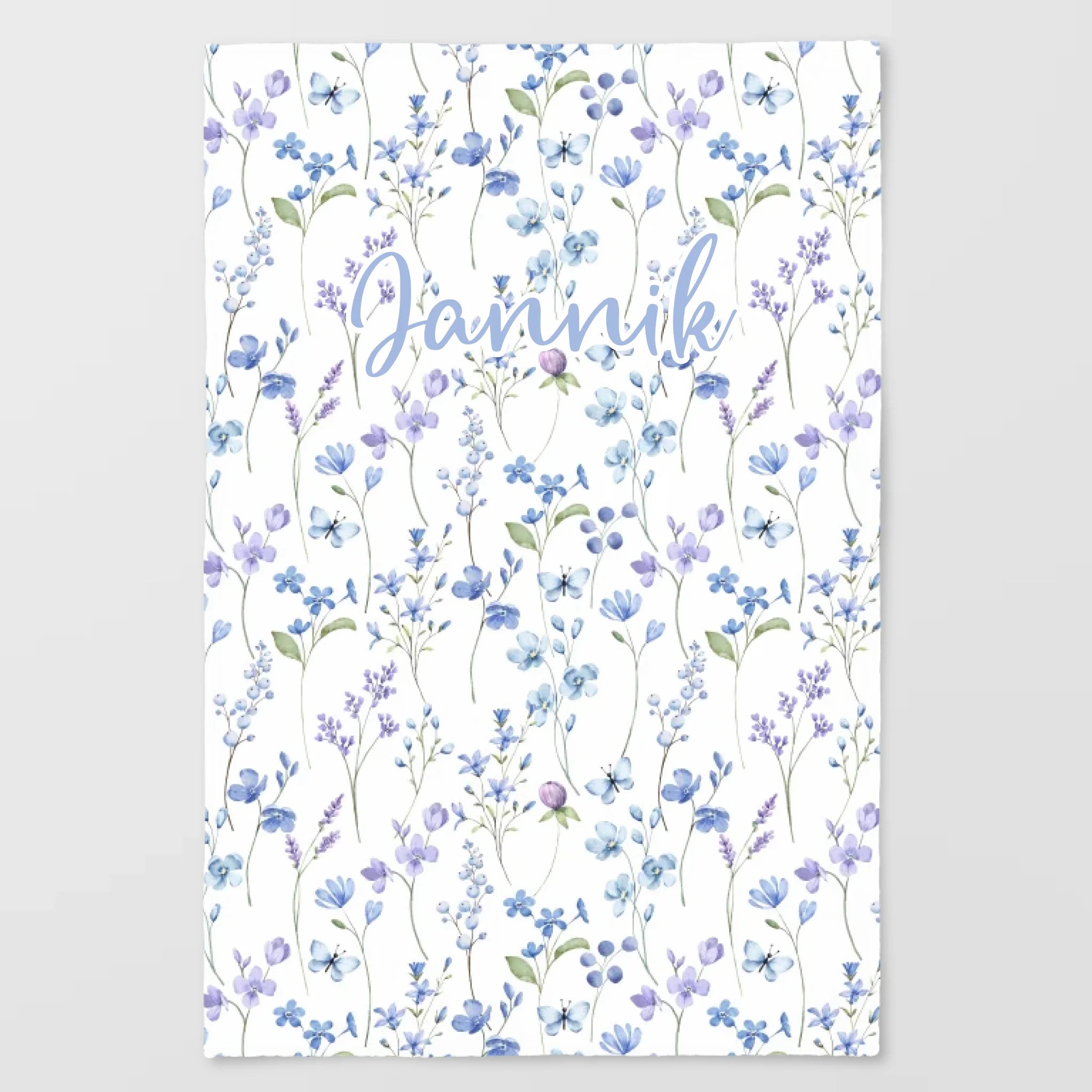 Kinderdecke Wildblumen lila personalisiert, Namensdecke Standarddecke weiß bedruckt 100 x 150 cm