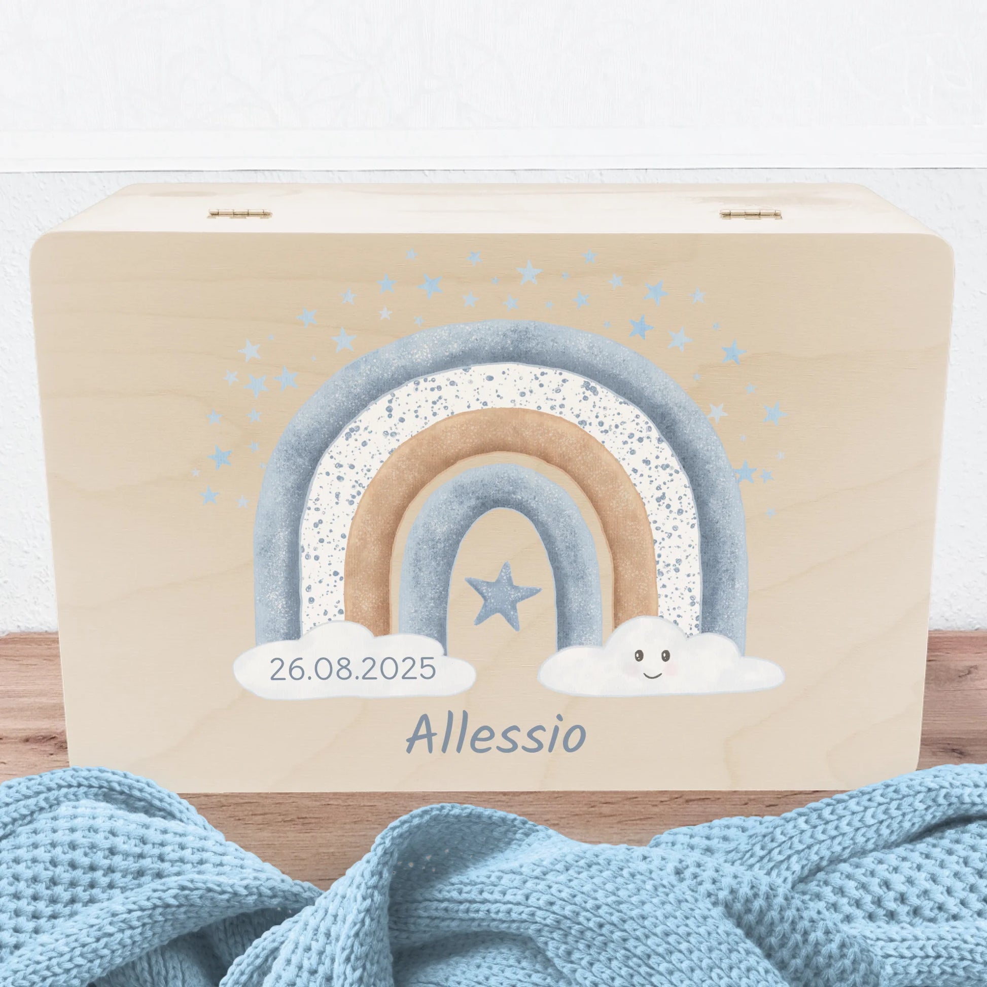 Erinnerungskiste Regenbogen blau, personalisiert Erinnerungsbox Fichten- u. Birkenholz 30,0 x 20,0 x 13,0 cm