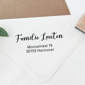 Adressstempel "Lauten" personalisiert – typografisch modern - Spatzelinchen - Exklusive Papeterie