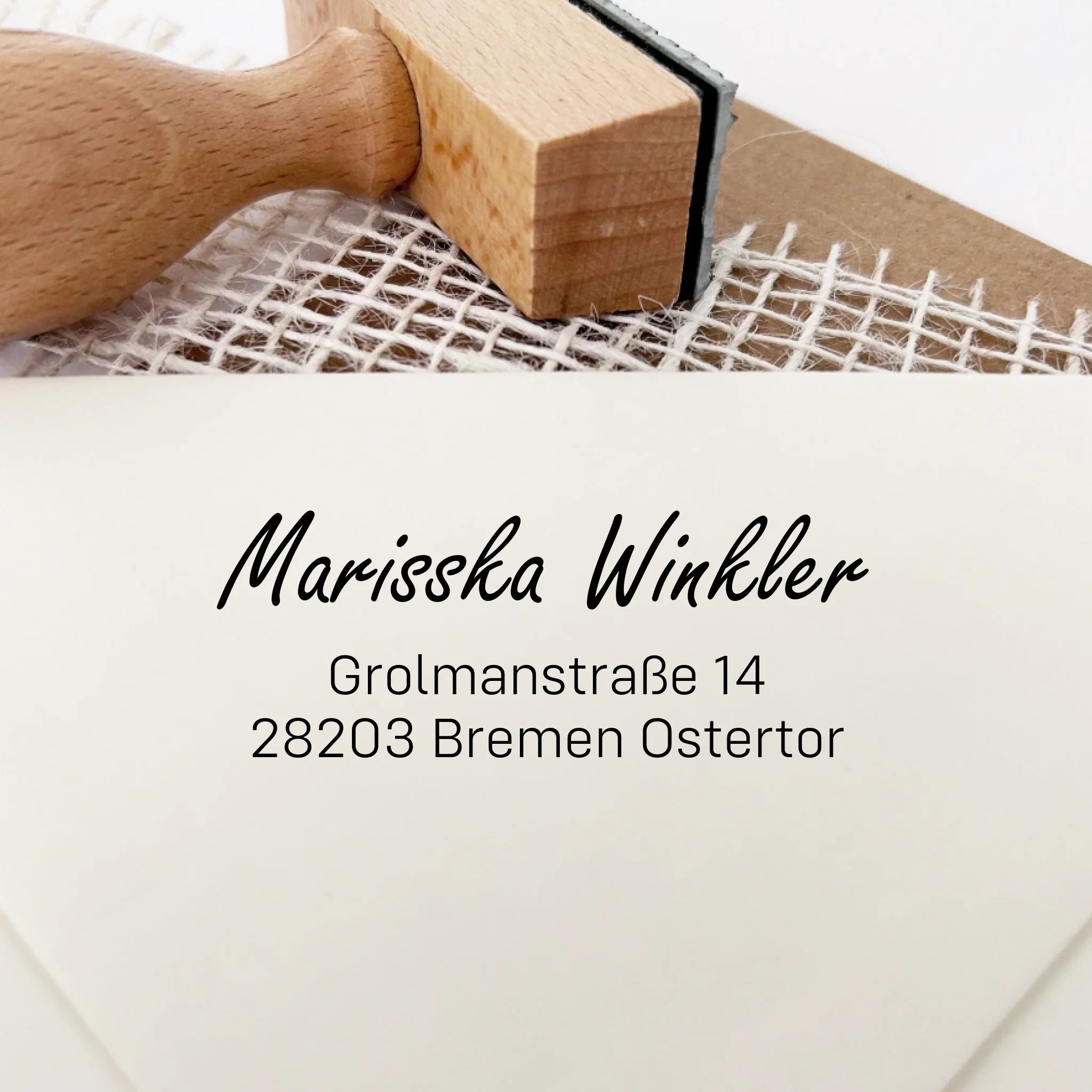 Adressstempel "Winkler" personalisiert – Script & Sans Serif - Spatzelinchen - Exklusive Papeterie